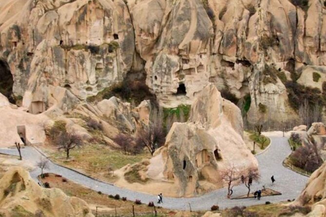 2-Day Tour in Cappadocia with Pick Up - Cavuşin Ruins: A Short Stop With a Real Atmosphere