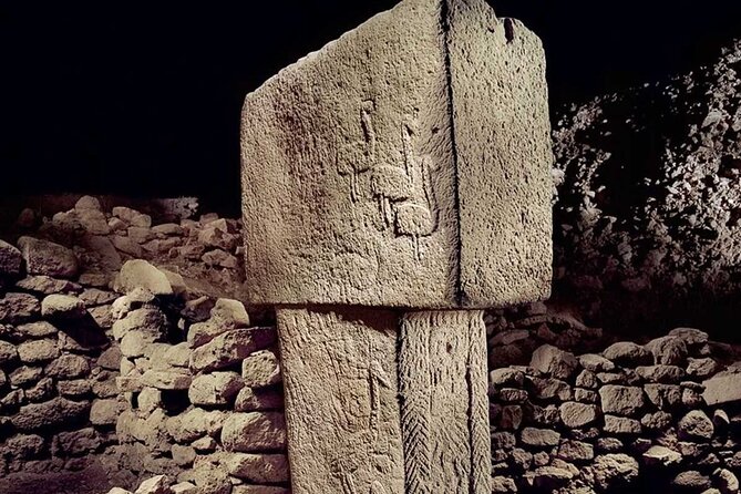 2 Days Full experince north-south cappadocia tour & Accomodation - Day 1: Fairy Chimneys, Avanos pottery, and Devrent’s animal figures