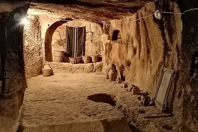 2 Days Private Tour in Cappadocia with Local Guide - Day 1: Devrent Valley, Paşabağları, Avanos, Love Valley, Uchisar, Pigeon Valley