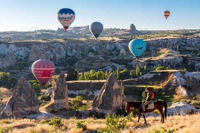 2 Hours Horse Riding with Balloons at Sunrise in Cappadocia - Riding through winding trails and quiet moments