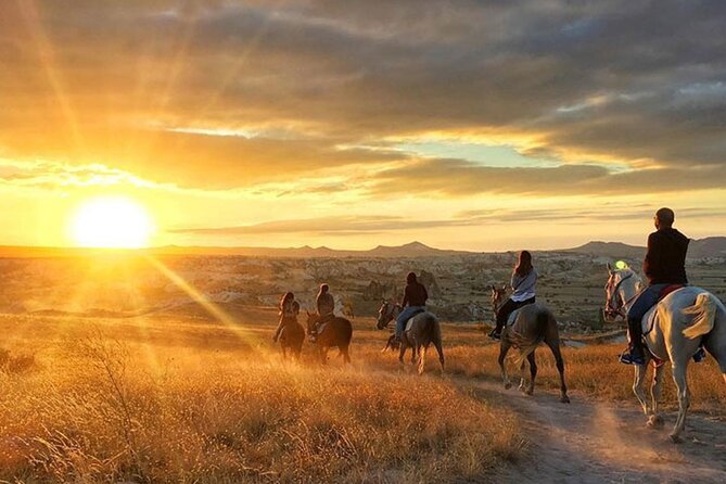 2 Hours Horseback Riding Tour Through the Valleys of Cappadocia - Hotel Pickup in Goreme: Smooth Start, Less Hassle
