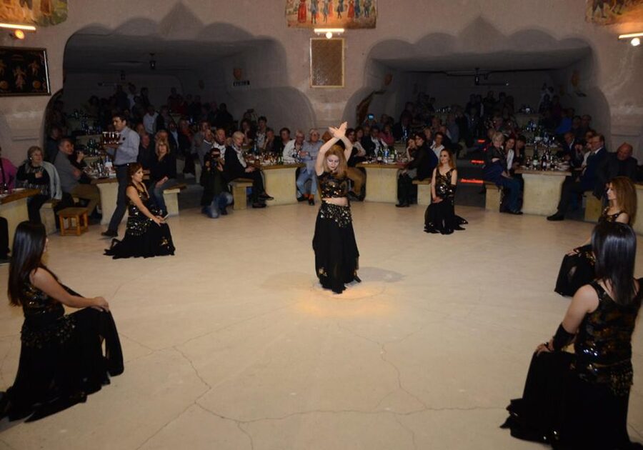 Avanos: Turkish Music and Dance Show with Dinner & Drinks - Unlimited Drinks: Enjoy It, Pace It, Don’t Overdo It