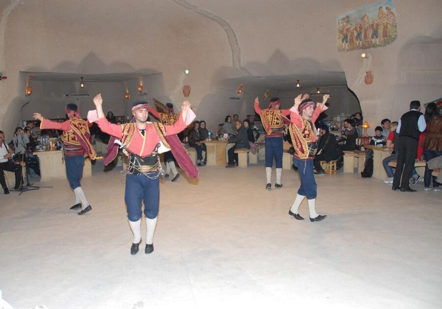 Avanos: Turkish Music and Dance Show with Dinner & Drinks - From Mezes to Belly Dance, This Is How Your 3 Hours Typically Unfold