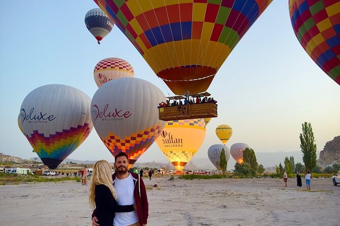 Balloon Watching Tour in Cappadocia with Hotel Pick-Up & Drop-Off - English support and mobile ticket: simple, not fussy