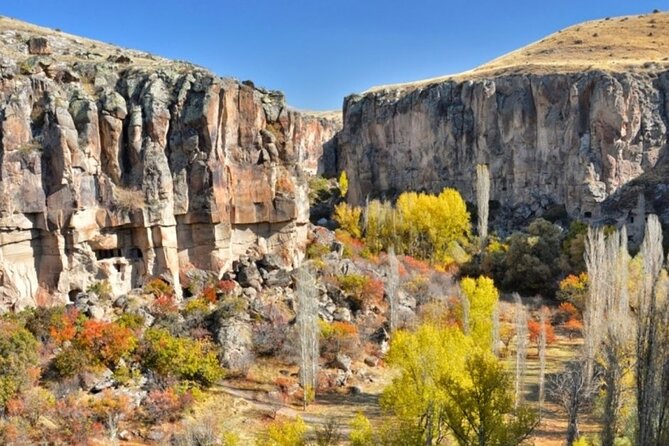 Best Cappadocia Green Tour - Uçhisar and Pigeon Valley: viewpoints plus pigeon houses carved from stone