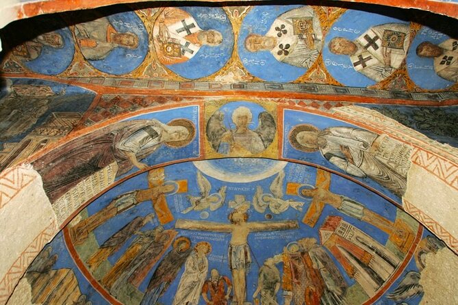 Best of Cappadocia : Hot Air Balloon Ride & Semi-Private Day Tour - Göreme Open-Air Museum and Tokalı Church, where rock architecture tells a story