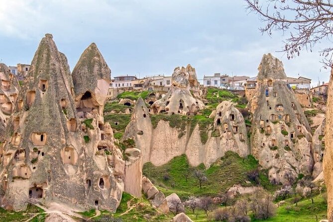 Best of Cappadocia : Hot Air Balloon Ride & Semi-Private Day Tour - Should you book this Cappadocia best-of tour?