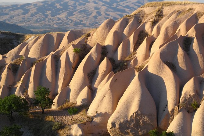 Breathtaking Hot Air Balloon Ride and Best of Cappadocia Tour Package - Göreme Open-Air Museum: cave churches and calm before the viewpoints