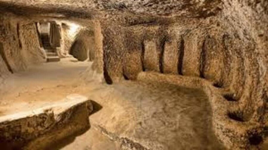Cappadocia: Derinkuyu, Ihlara Valley & Pigeon Valley Tour - Narlı Lake, Crater Colors and a Slow Breather