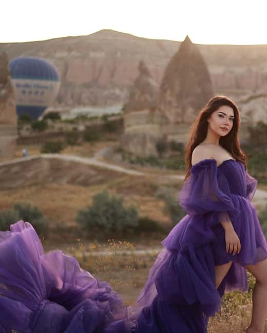 Cappadocia: Dream Dresses for Rent – Elevate Your Experience - The Göreme Boutique Location: Easy to Find, Easy to Start
