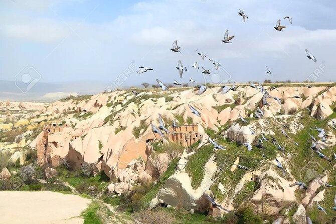 Cappadocia Economic Green Tour - Nar Crater Lake Panoramic Stop, Photos With Breathing Room