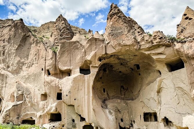 Cappadocia full day Green Tour including underground city - Kaymaklı Underground City: 4 floors of rooms, tunnels, and hidden life