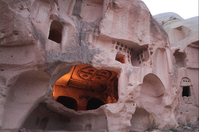 Cappadocia: Green Tour and Sunrise Balloon Tour - Getting going from Göreme: pickup timing and small-group pace
