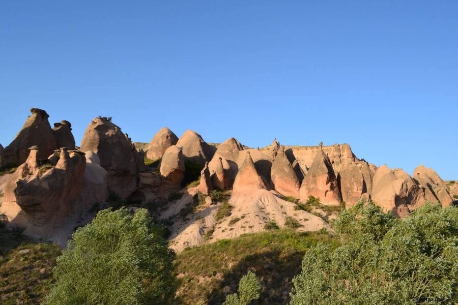 Cappadocia: Highlights of Cappadocia Tour (Max: 6 pax) - Pasabag (Monks Valley) and multiple-headed fairy chimneys up close