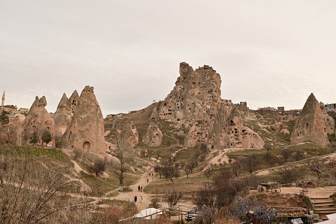 Cappadocia Highlights Tour and Underground City - Uchisar Castle: The Fast Way to Get the Big Picture