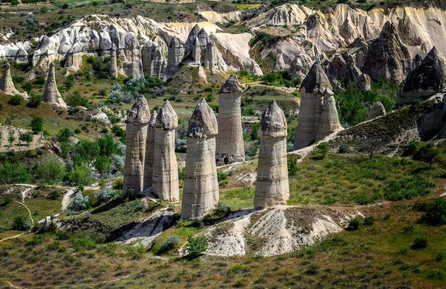 Cappadocia: Highlights Tour (Red Tour & Underground City) - Özkonak Underground City: tunnels, stables, storage, and the logic of hiding