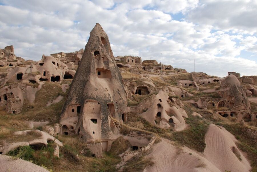Cappadocia: Highlights Tour with Lunch and Entry Tickets - A local shop stop: art, survival, and a reality check