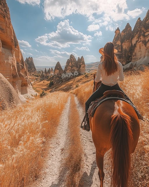 Cappadocia: Horseback Riding Tour with Hotel Transfer - Guides Who Help You Feel Comfortable on the Route