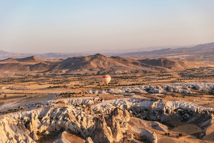 Cappadocia: Hot Air Balloon Trip in Goreme with Breakfast - Who should book this balloon flight in Göreme