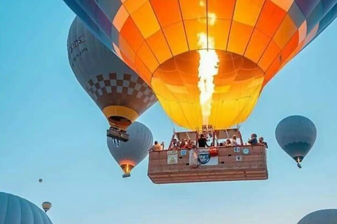 Cappadocia Hot Air Balloon with Pickup, Breakfast & Champagne - Tips to make your balloon morning smoother (especially if you get cold)