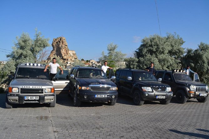 Cappadocia Jeep Safari with Hot Air Balloon Watch at Sunrise - Stop 2: Aydin Kiragan Tepesi, when the sky turns into a crowd