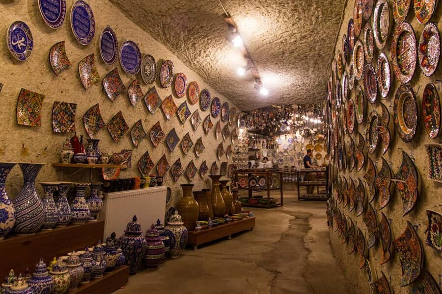 Cappadocia Mix Tour: Highlights of Green & Red Tour - Avanos lunch and a pottery workshop you can watch, then try