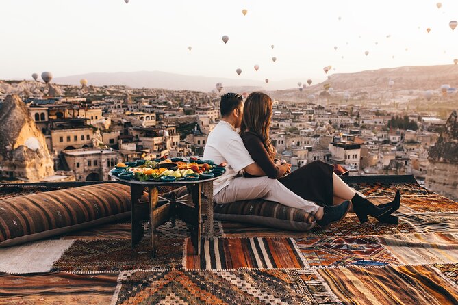 Cappadocia Photo Shoot (Cappadocia Photographer) - The balloon takeoff area: where the sky does the work