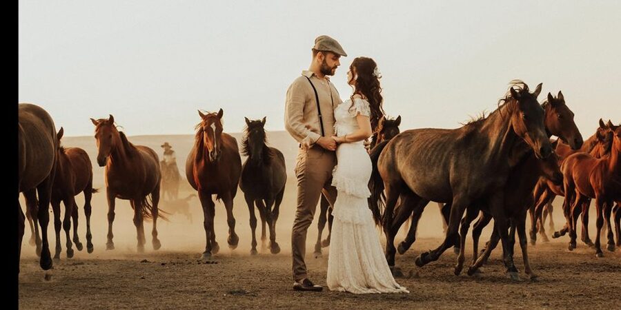 Cappadocia: PhotoShoot with Balloons. Flying Dress included. - The Valley of Love session: where the photos get their signature look