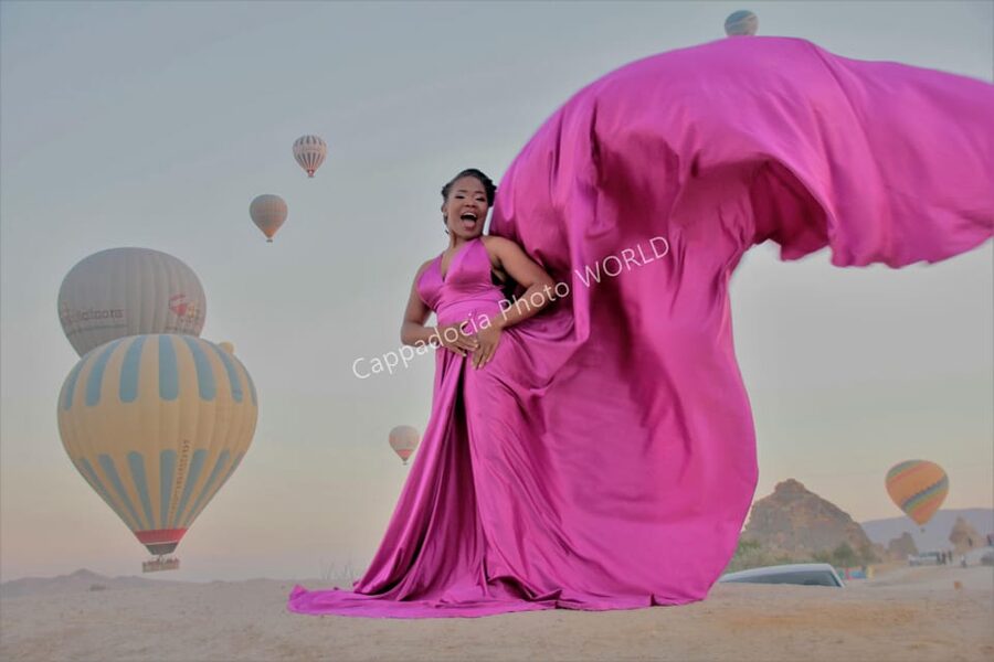 Cappadocia Photoshoot with Flying Dress - Matching Your Timing to Balloons: Sunrise or Sunset