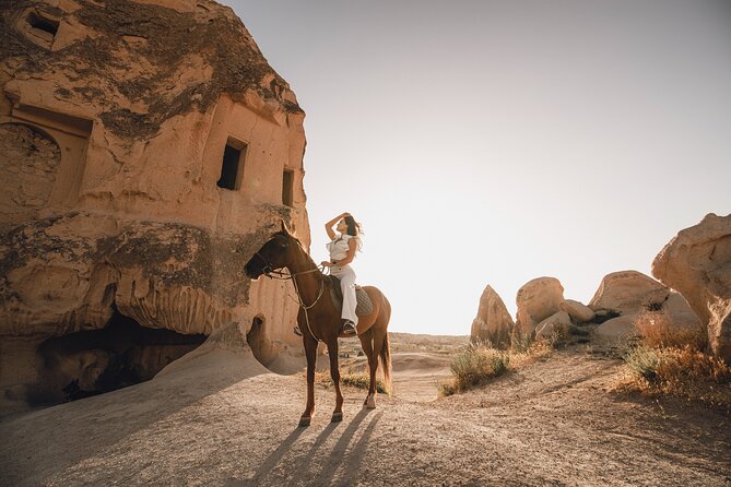 Cappadocia Private Flying Dress & Hot Air Balloon Photoshoot - How the 2-hour session actually plays out
