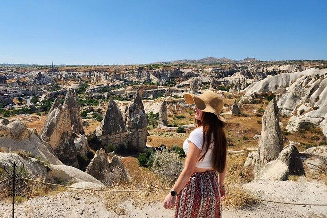 Cappadocia Private Guided Tour (Car & Pro Guide) - Stop 1: Göreme Open Air Museum, UNESCO cave churches and frescoes