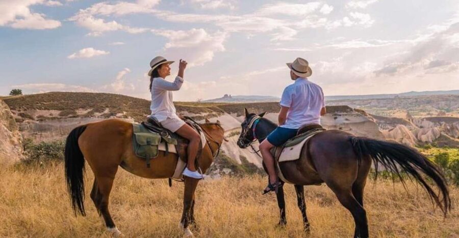 Cappadocia; Private Horse Tour - Sunrise or Sunset Timing: How the Start Times Work