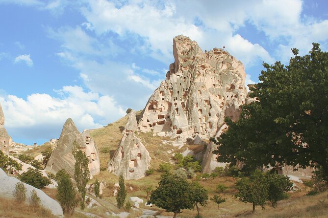 Cappadocia Private Tour-Mixed Tour+Home-made Wine Tasting - Devrent Valley in 15 Minutes, Use It for Focus