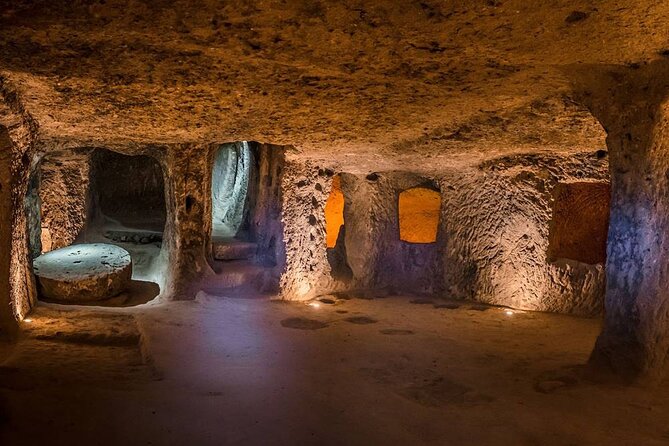 Cappadocia Red & Green Tour in One Day Guided By A Local Expert - Avanos Lunch Break: Open Buffet Food and a Creative Side Trip