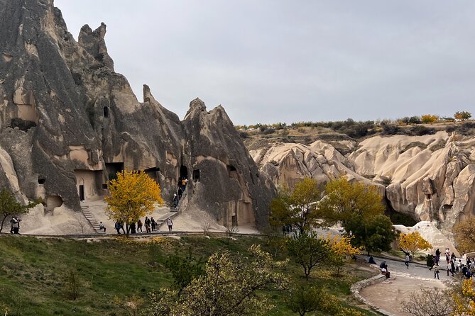 Cappadocia Red (North) Daily Tour with Lunch and Tickets! - Göreme Open Air Museum: Two Hours That Anchor the Whole Day