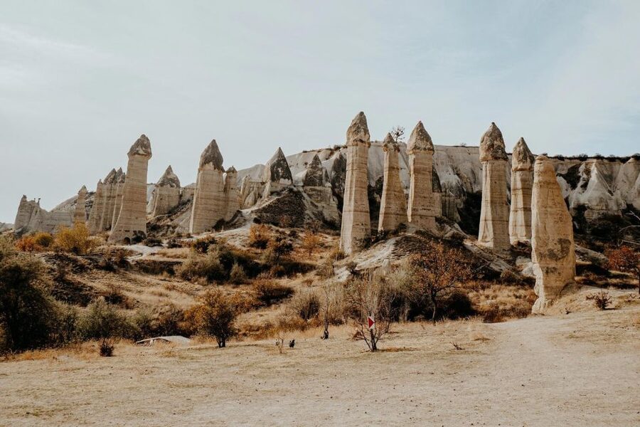 Cappadocia: Red Tour and Lunch - Getting oriented fast: hotel pickup and Uçhisar Castle