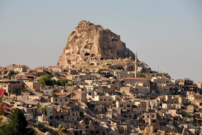 Cappadocia Red Tour (North Tour) - Uchisar pass-by views: a quick castle moment between valleys