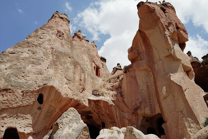 Cappadocia Red Tour with Goreme Open Air Museum - Stop 3: Paşabağ (Monks Valley), fairy chimneys up close