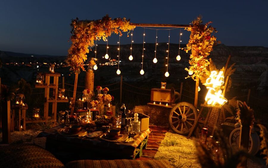 Cappadocia: Romantic Concept Dinner in the Valley - What Happens When You Arrive at the Valley Dining Area