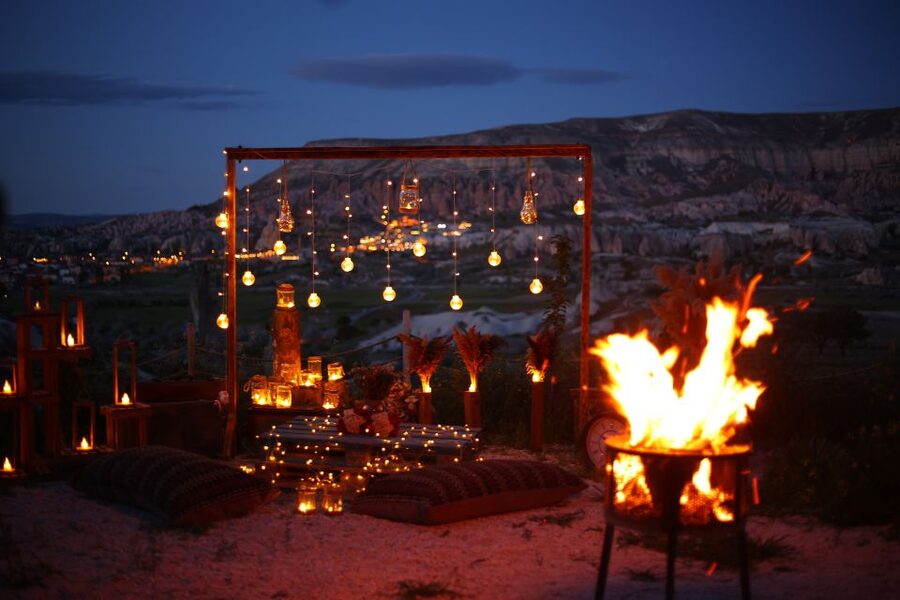 Cappadocia: Romantic Concept Dinner in the Valley - Multi-Course Turkish Dinner With Locally Sourced Ingredients