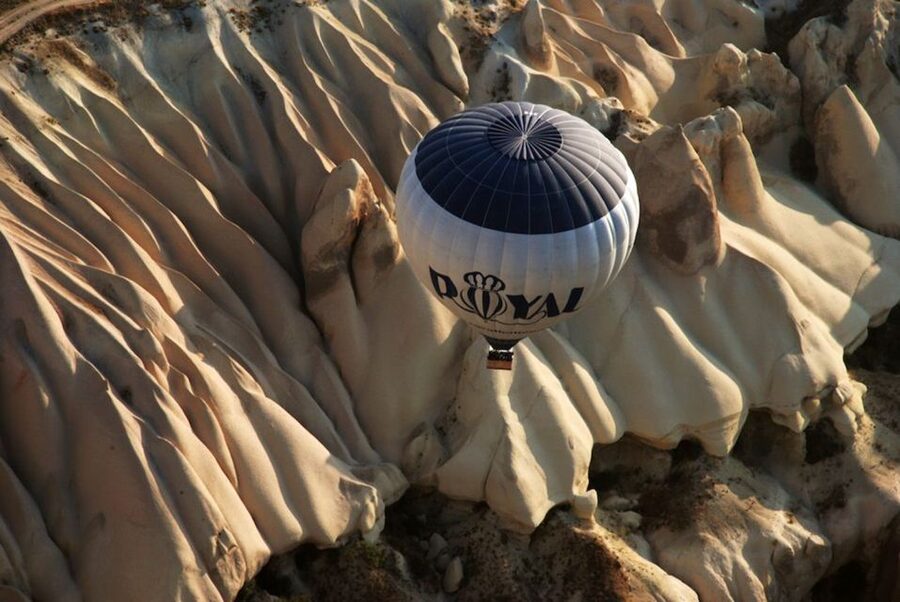 Cappadocia: Royal Queen Hot Air Balloon Tour at Sunrise - Hotel Pickup, Mini-Bus Transfer, and the Pre-Flight Breakfast Routine