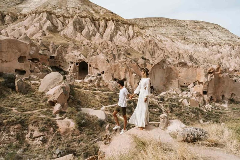 Cappadocia: Small-Group Red Tour - Zelve Open Air Museum: the Byzantine cave churches with real context