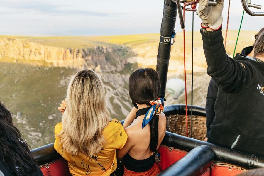 Cappadocia: Soganli Valley Hot Air Balloon Tour at Sunrise - Who This Sunrise Balloon Tour Is Best For
