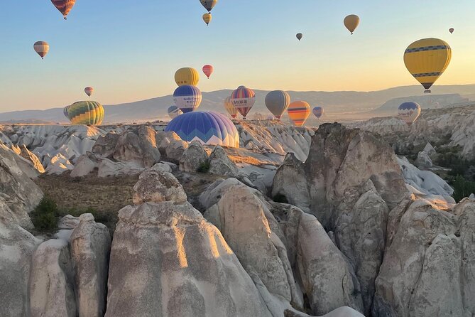 Cappadocia Sunrise Hot Air Balloon Flight / Discovery Balloons - Flying over Göreme National Park: the view you came for