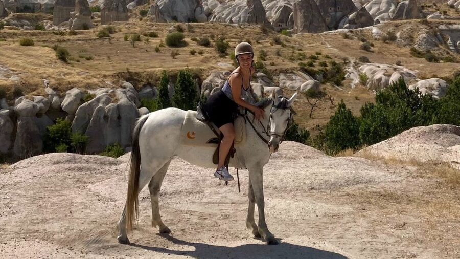 Cappadocia: Sunset Horseback-Riding Tour - From hotel pickup to the ranch in Cappadocia
