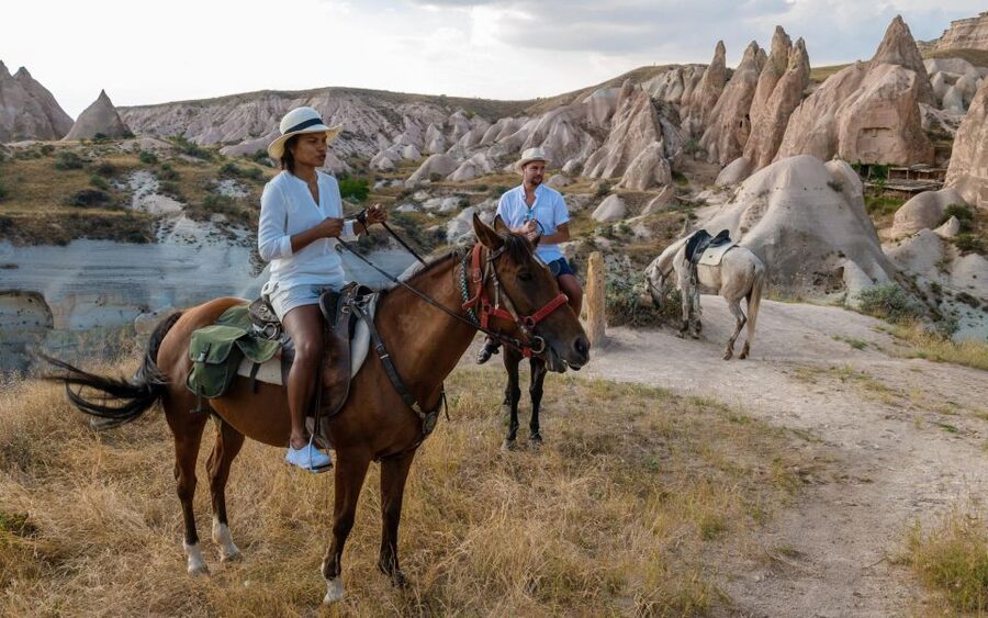 Cappadocia: Sunset Horseback-Riding Tour - Meeting your horse and getting ready for the trail