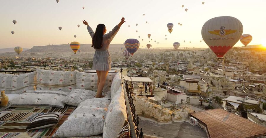 Cappadocia: Terrace Photo Spot With Balloon Flight View - Professional vs Basic Photographer: What You Gain