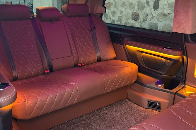 Cappadocia VIP Private Airports and Hotels Transfers - VIP Comfort: The Minibus, the Driver, and the Meeting Moment
