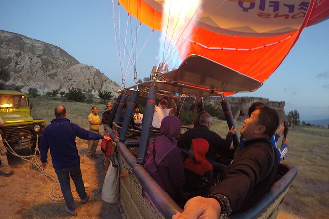 Cat Valley Ballon Tour In Cappadocia With Free Hotel Transfer - What I think you’re really paying for with $279