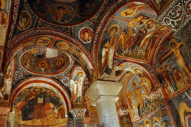 Daily Red Tour in Cappadocia - Uçhisar Castle: the highest rock start that sets the tone